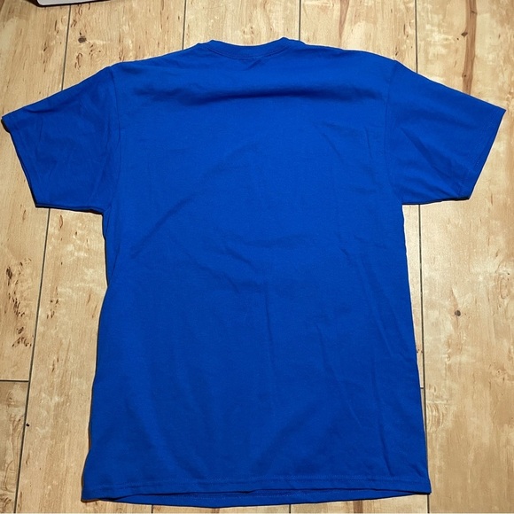 Loot Crate Exclusive Blue Uncle Vlad’s Wall Chicken Short Sleeve Tee Men’s SzMed - Picture 4 of 4